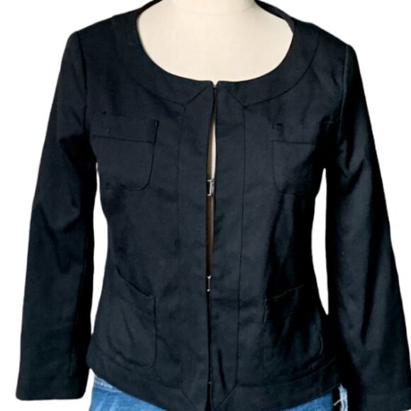 Banana Republic Cropped Blazer Lady-Jacket 4-Pockets Womens Sz 0 Black 37H - Picture 1 of 9